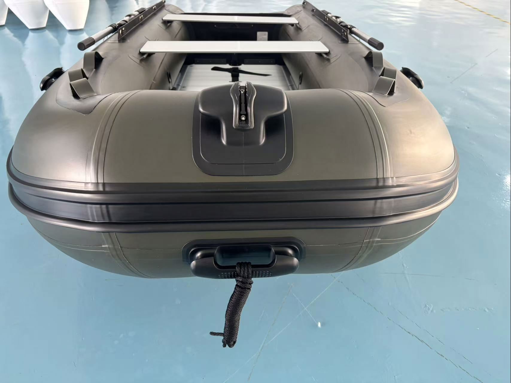 Bateau gonflable en PVC avec p - Inflatable Boat 4 Person avis et prix